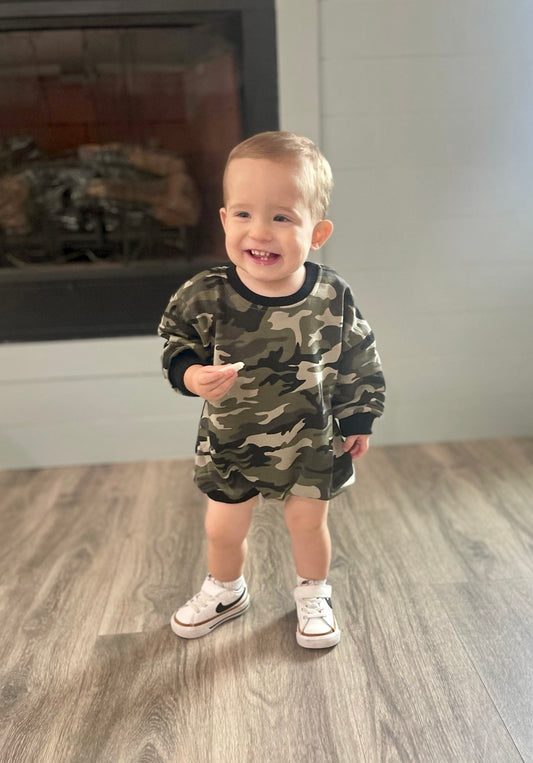 Sweatshirt Romper - Camo